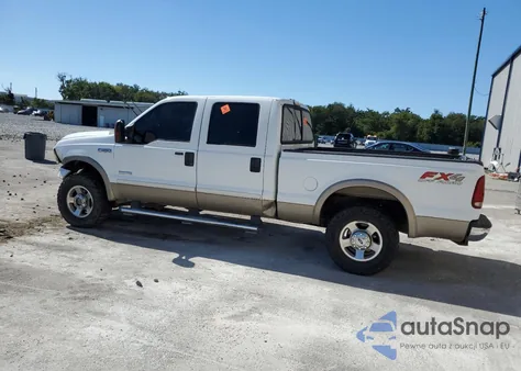 2006 Ford F250 Super Duty from USA, damaged, VIN 1FTSW21P26EC32092